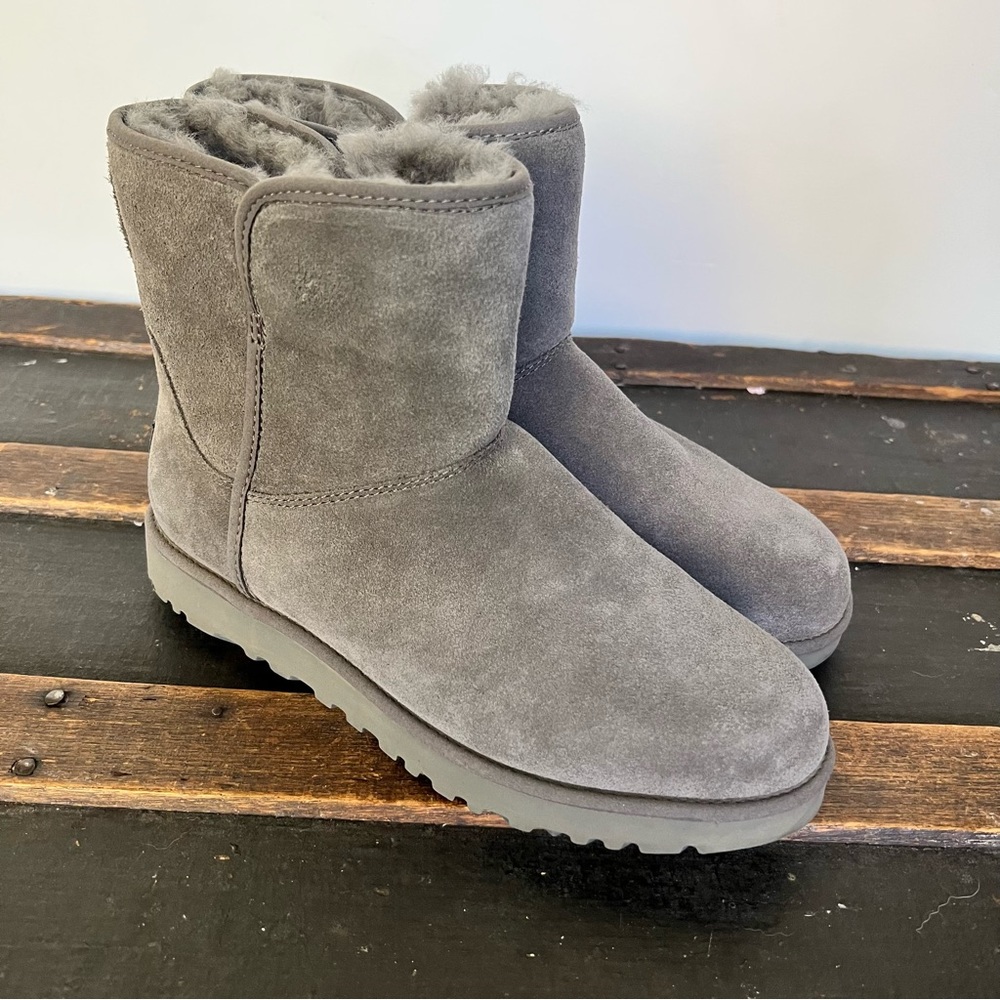 UGG Cory II Genuine Shearling Lined Boot, Charcoal, 7